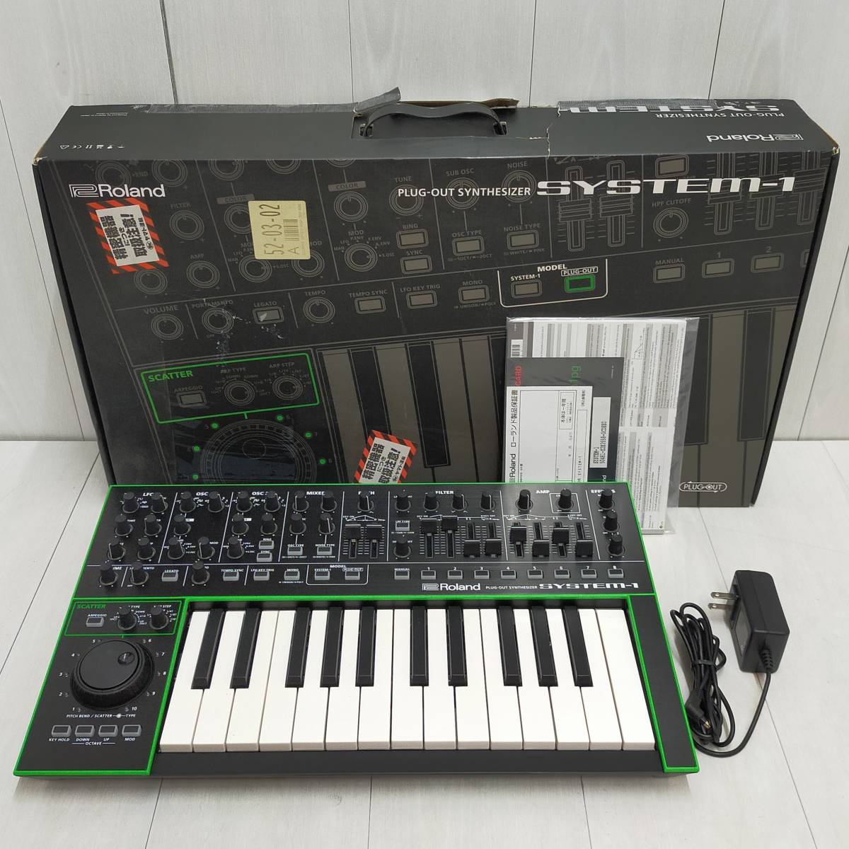 Roland ローランド SYSTEM-8 Plug-Out Synthesizer AIRA