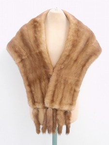 2302A-0054*. put on / mink shawl / fringe attaching / Brown / high class fur / fur shawl / winter thing / outer / lady's ( packing size 80)