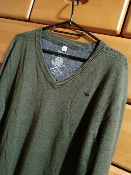 DIESEL Vネック　ニット　カーキ　SIZE…M　