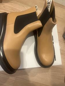 Новая доля Loewe Chelsea Boots Side Core Eu41 26см Ladies Caramel