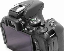 【新品同様の超美品 1573ショット】Nikon ニコン D5500　ボディ_画像5