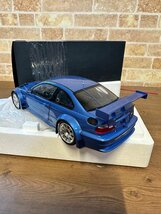 中古 BMWディーラー特注モデル MINICHAMPS 1/18 BMW M3 GTR STREET エストリルブルー_画像3