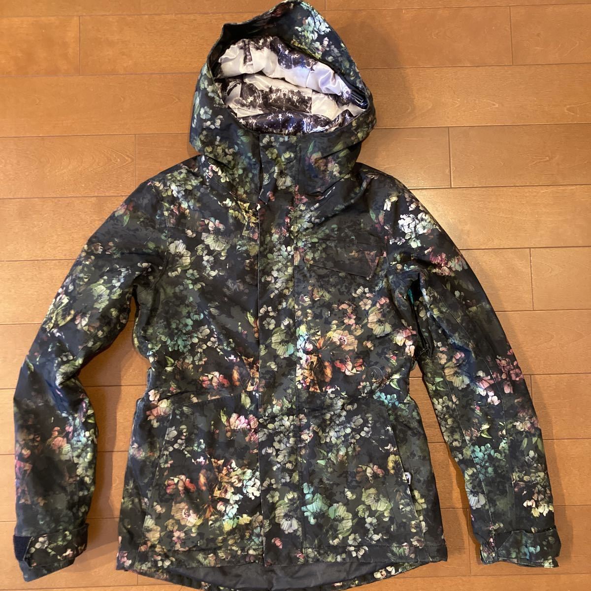 Yahoo!オークション -「(volcom ボルコム) XS」の落札相場・落札価格 Yahoo!オークション -「(volcom ボルコム) XS」の落札相場・落札価格