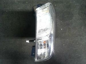 デイズルークス DBA-B21A 右テールランプ Ｈ30　LED(点灯確認済み)　26550-6A02G