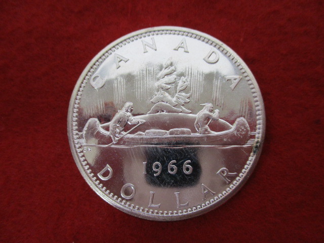 ワンピなど最旬ア! 2239.【カナダ銀貨・レア】1960年1ドル 大型銀貨