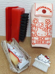  Sanrio SANRIO HELLO KITTY Hello Kitty 1976 shoeshine brush shoe car in case that time thing retro Showa era Kitty Chan SHOE SHINE ultra rare 