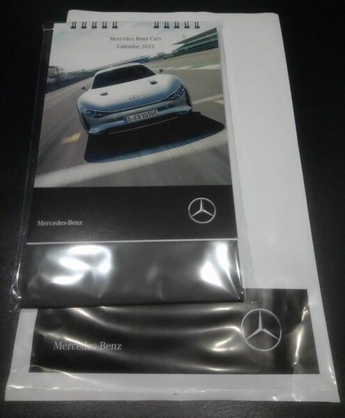 送料込 メルセデス・ベンツ 正規ディーラーの卓上カレンダー 2023年版 Mercedes-Benz その2