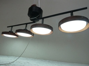 (☆BM)木製＆ブラック 鉄製 4灯 シーリングライト LED スポットライト 横幅78.5㎝ 向き変更可能 スタイリッシュ YML/YH-101 洋風 お洒落