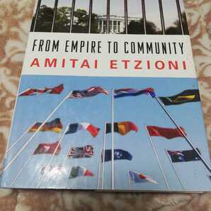 【再値下げ！一点限定早い者勝ち！送料無料】洋書『From Empire to Community』