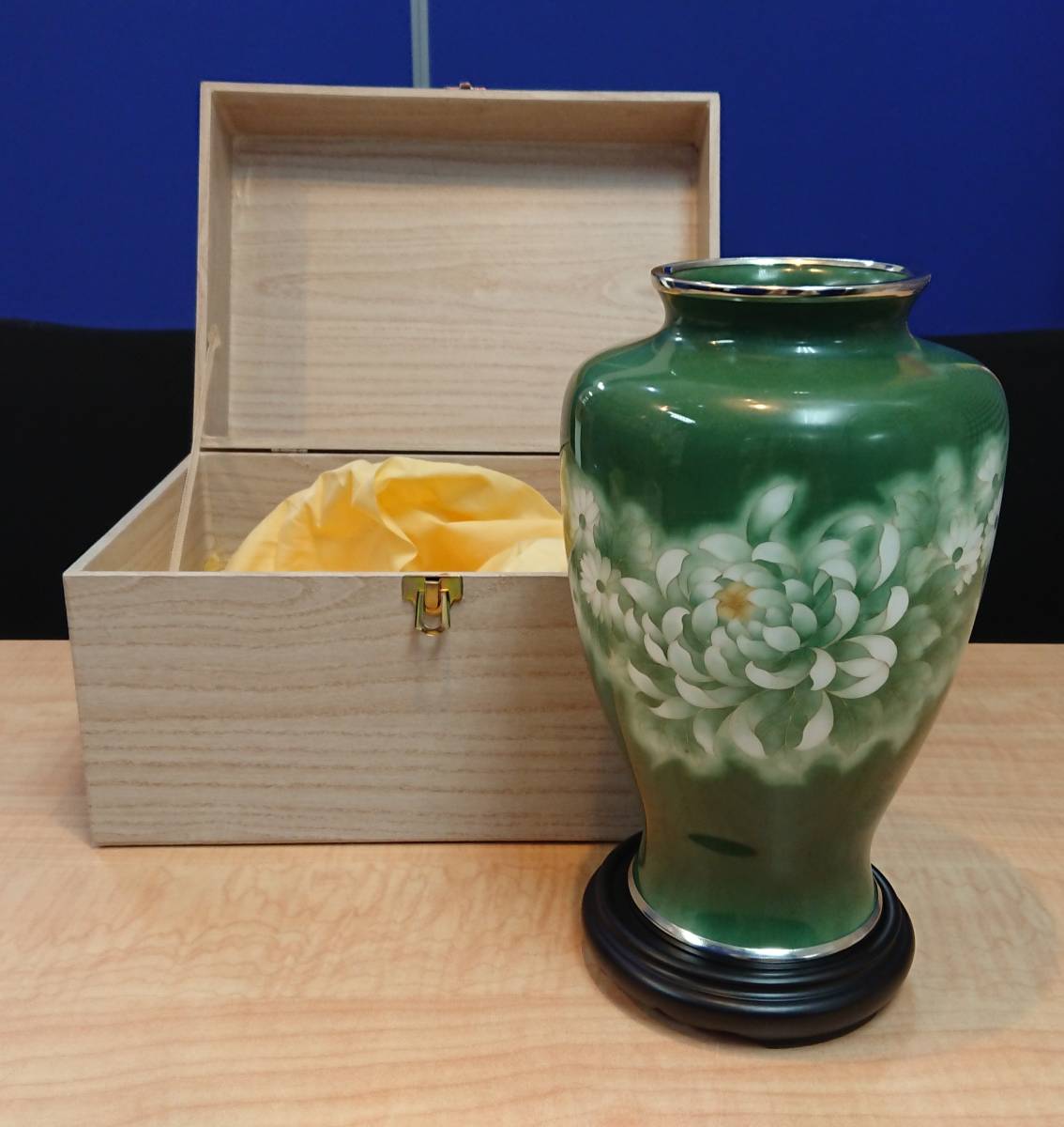 ヤフオク! -「七宝焼き 花瓶」の落札相場・落札価格