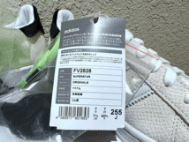 国内正規品 adidas SUPERSTAR ホワイト 新品 未使用 US7.5 限定 シティシリーズ TOKYO 東京 大阪 カスタム 白 ベージュ FV2828 スニーカー_画像3