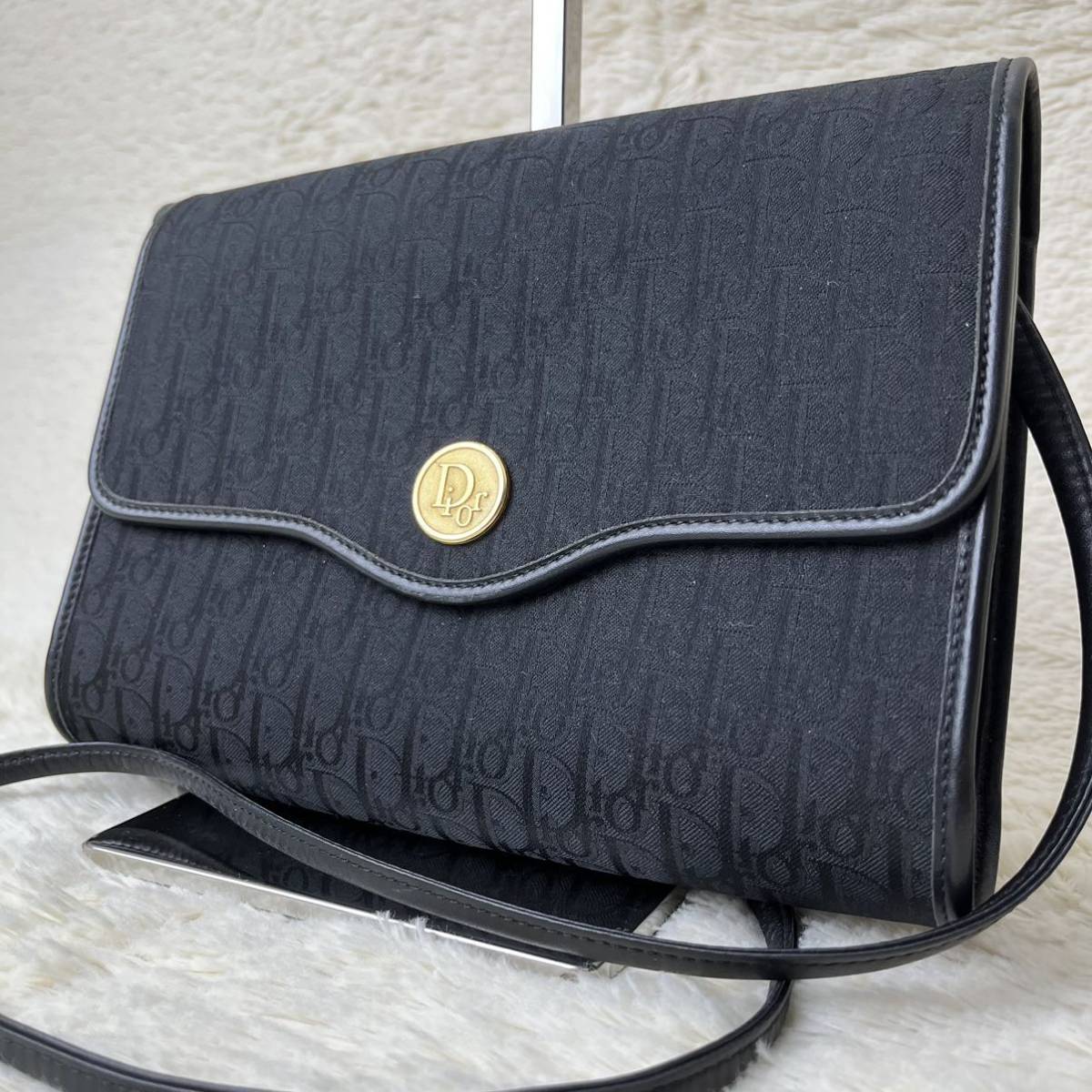 ヤフオク! -「クラッチ」(ディオール)の中古品・新品・古着一覧