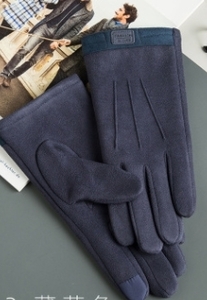 メンズ　手袋（A807）スマホ対応　暖かい　軽くて　シンプル　ネイビー