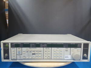 [NBC] 中古 Panasonic VP-8194A シグナルジェネレータ 100kHz -140MHz AM/FM Stereo Signal Generator (E126)