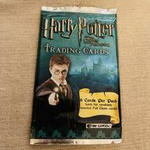 新品送料無料　Harry Potter ORDER OF THE PHOENIX TRADING CARD PACK ハリーポッターと不死鳥の騎士団　トレカパック_画像1