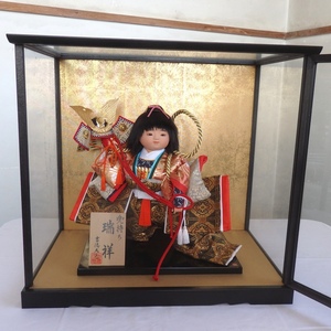 старый кукла для празника мальчиков . добродетель большой свет шлем держать .. японская кукла стеклянный кейс б/у текущее состояние 
