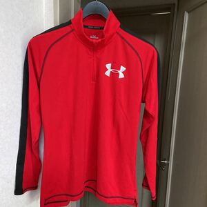 UNDER ARMOUR　アンダーアーマー　長袖 トレーニングウェア 薄手ハーフジップ　プルオーバー　レッド　サイズM