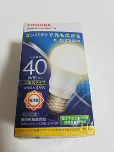 即決未使用送料込! 東芝ライテック LED電球 40W形相当 電球色 E26 LDA5L-G-K/40W / YW2045b