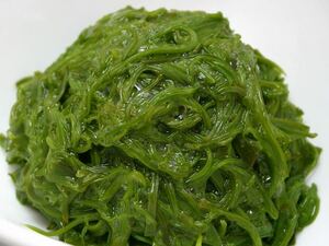 1【送料無料】三陸産 めかぶ１ｋｇ 高級 ギフト 母の日 父の日 お中元 贈り物 景品 内祝 手土産 訳あり 大量 賞品 御中元