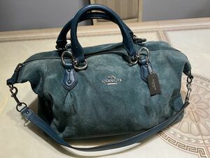 coach スエード　バッグ　ターコイズ　中古