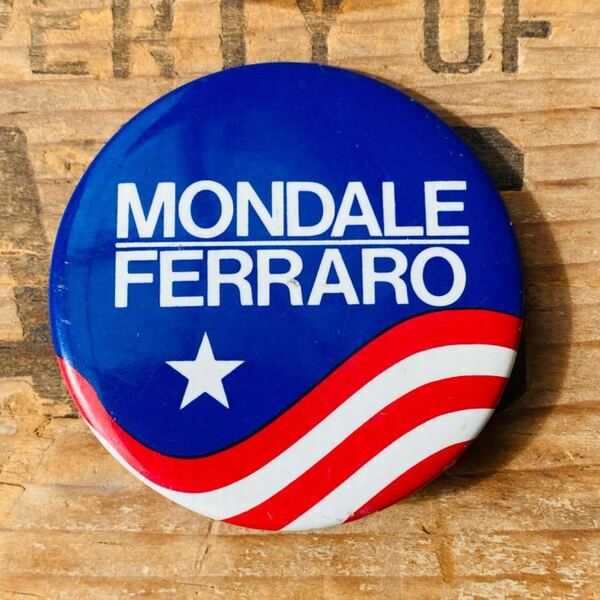 【USA vintage】缶バッジ MONDALE FERRARO