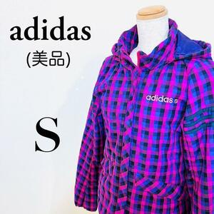 【美品】adidas アディダス　ブルゾン フード付き 収納可能 ブロックチェック柄　刺繍ロゴ　スポーツウェア　レディース　Sサイズ　