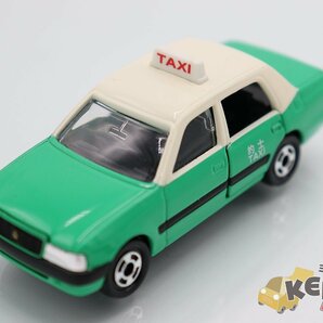 ギフト単品 TOMICA トミカ TOYOTA トヨタ CROWN COMFORT クラウンコンフォートタクシー (緑/白) 中国製 現状渡しの画像1