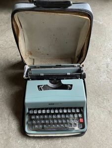  typewriter interior antique Vintage rare rare olivetti retro olibeti typewriter 32