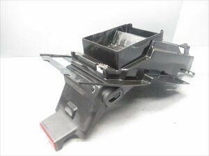 H2R4-0527 カワサキ ZXR250 リアインナーフェンダー 純正品 【ZX250A-011～ 】