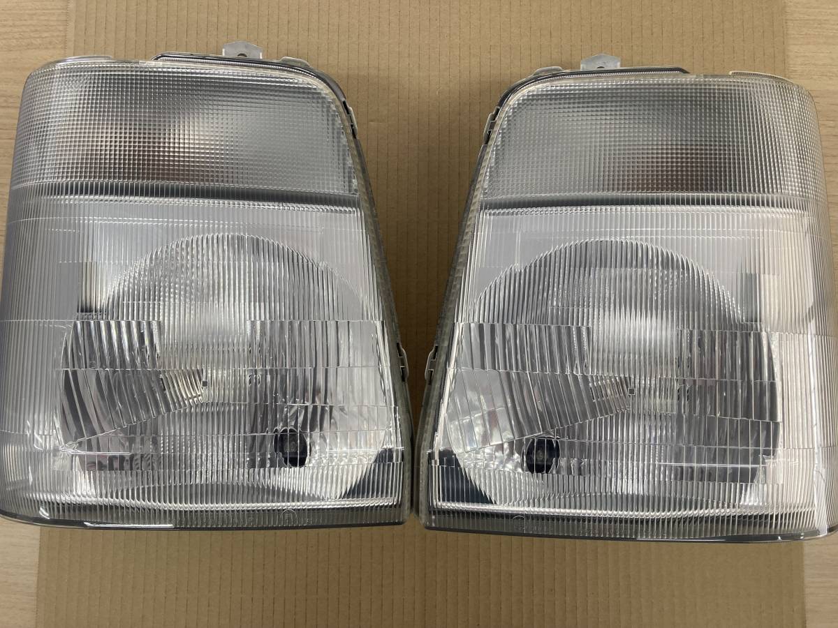 スズキキャリィDA63Tヘッドライトユニット左右セット(社外品