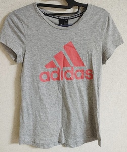 160㎝ adidas アディダス 半袖 Tシャツ グレー×ピンクロゴ