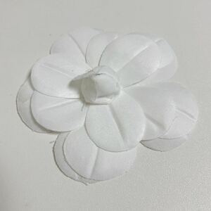 即決☆CHANEL シャネル カメリア ラッピング デコレーション つぼみ 蕾 花 立体的 包装用 直径約8cm USED コサージュ、ブローチ加工にも ①