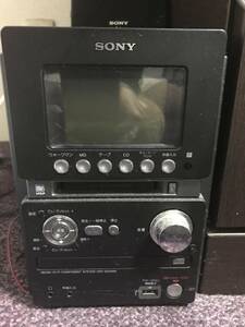 CD MD cassette player 