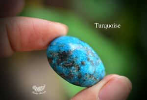 ブルーの味わい★ターコイズ 　ルース tur025 パワーストーン　天然石　Funky garuda