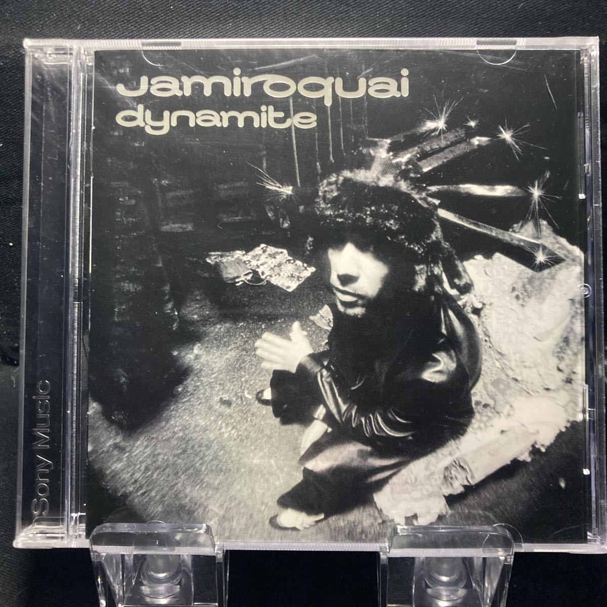 Yahoo!オークション -「jamiroquai dynamite」(音楽) の落札相場・落札価格