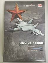 新品 未開封品 ホビーマスター HOBBYMASTER 1/72 HA5607 ミグ MiG-25PD「フォックスバットE」ソビエト空軍 79年 #75 ダイキャスト 完成品_画像2