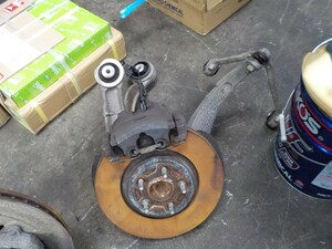  Jaguar XF JO5FA front right hub / brake caliper / upper lower arm postage system on free . display is done . Seino post payment on delivery shipping..