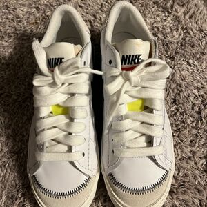 NIKE　ナイキ ブレーザー LOW ’77 ジャンボ