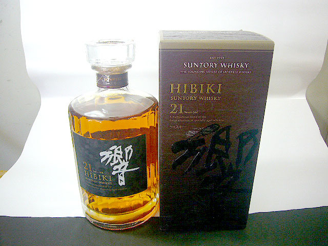 ヤフオク! -「響21年」(飲料) の落札相場・落札価格