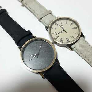 新品　腕時計　カジュアル　　黒アイボリの二本セット　1