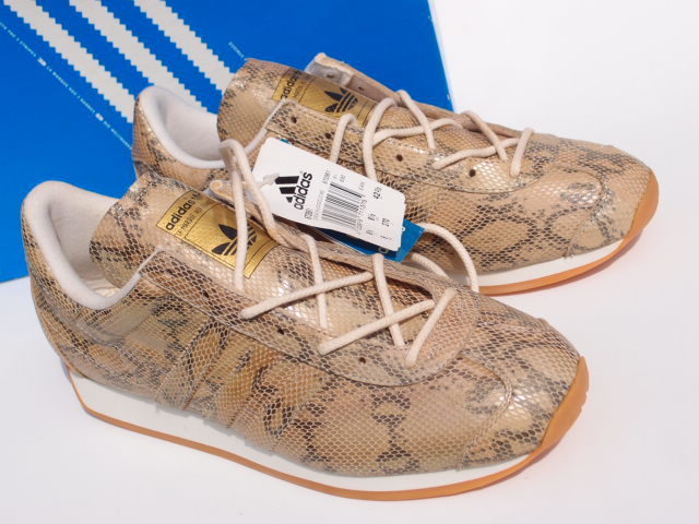 adidas スネーク カントリーの値段と価格推移は?|1件の売買データ