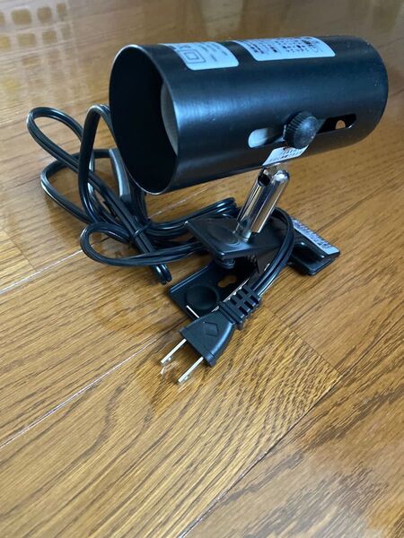 xuuyuu. 爬虫類クリップスタンド ランプスタンド ライトクリップ カメ 両生類用照明器具 ライト ホルダー 電球なし