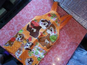 エプロン　未使用　CHIP'N DALE DISNEY J-Tex 80%POL 20%COT W45H76CM チップとデール ディズニー シマリス