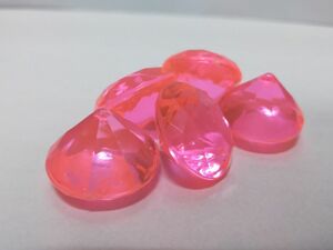 おもちゃ フェイク 宝石 イミテーション リアル ピンク インテリア