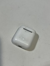 Apple アップル Airpods A1602 充電ケース Bluetooth ワイヤレス イヤホン イヤフォン USED 中古 (R501A3_画像2