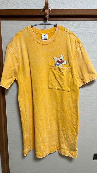 ナイキ　NIKE　イエローTシャツ　 ポケットTシャツ　半袖Tシャツ　 Tee Pocket美品　即発送