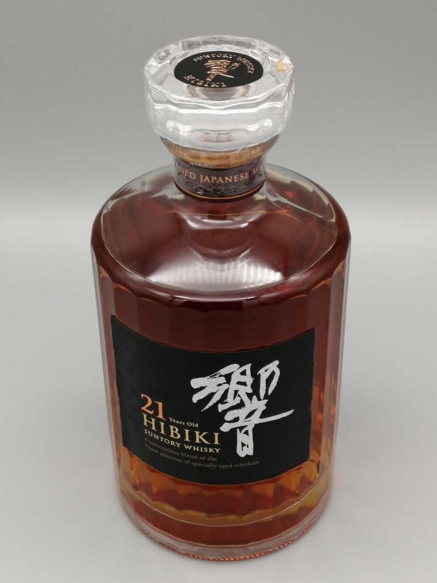 ヤフオク! -「響21年」(飲料) の落札相場・落札価格
