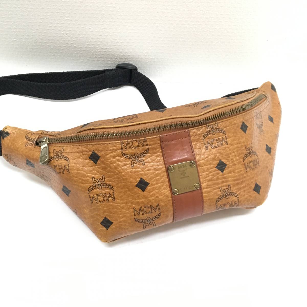 MCM ウエストポーチ 中古品 ブラウン - 通販 - hanackenovinky.cz