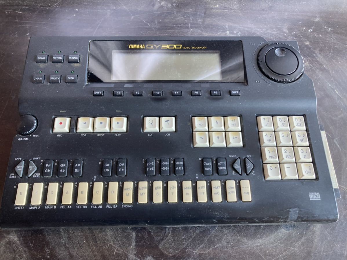 YAMAHA QY-300 名機!動作品 noonaesthetics.com YAMAHA QY-300 名機!動作品 noonaesthetics.com