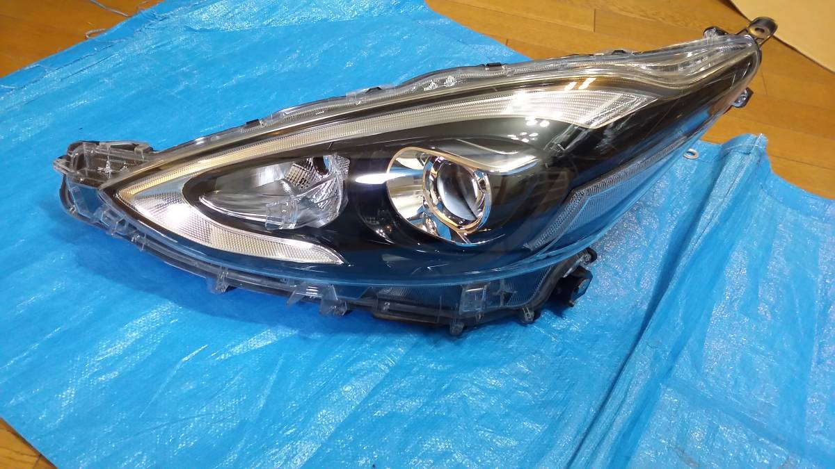 NHP10 中期 アクア 左 ハロゲン ヘッドライト 81150-52K40 ZF9lHUD9pU